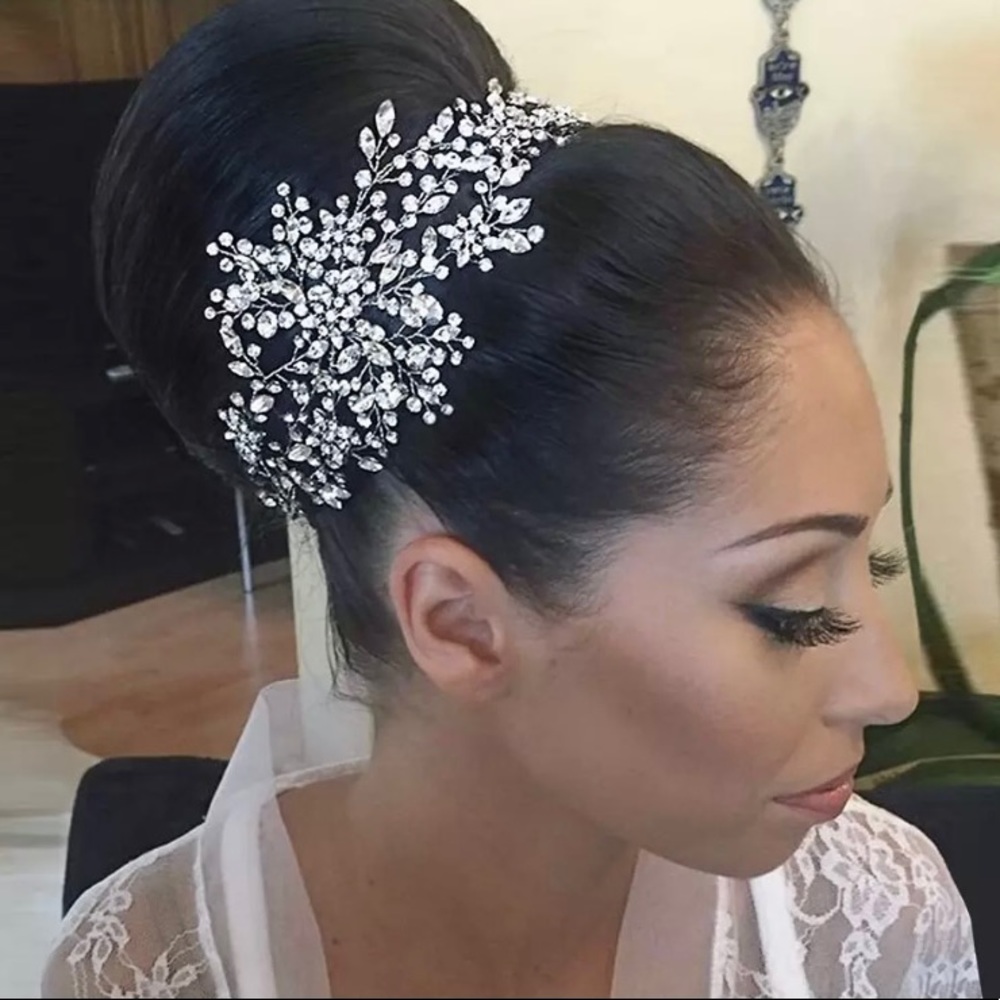 Wedding hair clip